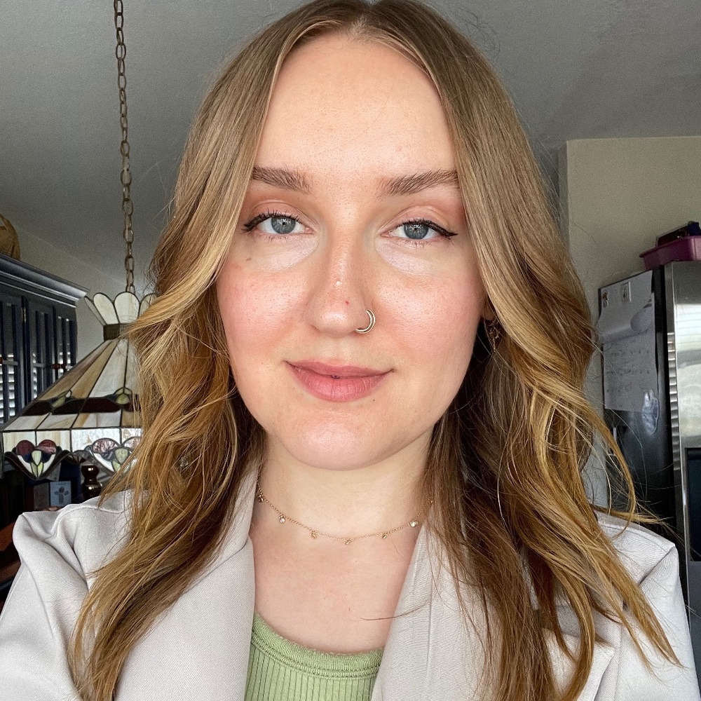 Meet your Posher, Kaitlin